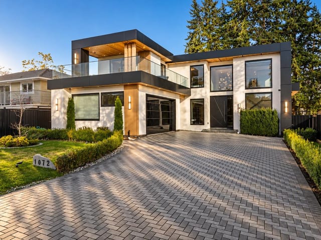 House for sale in White Rock, South Surrey White Rock, 1072 Habgood Street, 263196393 | Realtylink.org