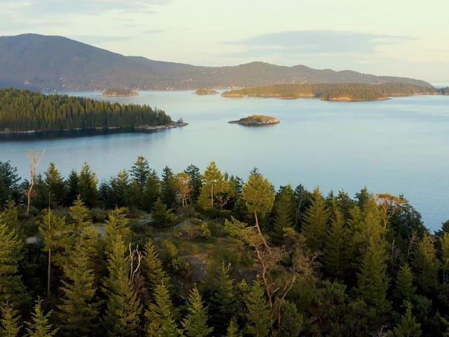 Lot for sale in Gibsons, Sunshine Coast, 933 Inglis Road, 263196395 | Realtylink.org