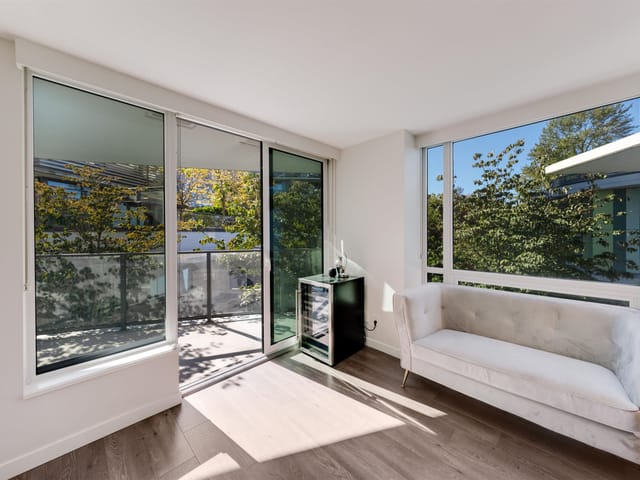Apartment for sale in Vancouver, Vancouver West, 301 8189 Cambie Street, 263196399 | Realtylink.org