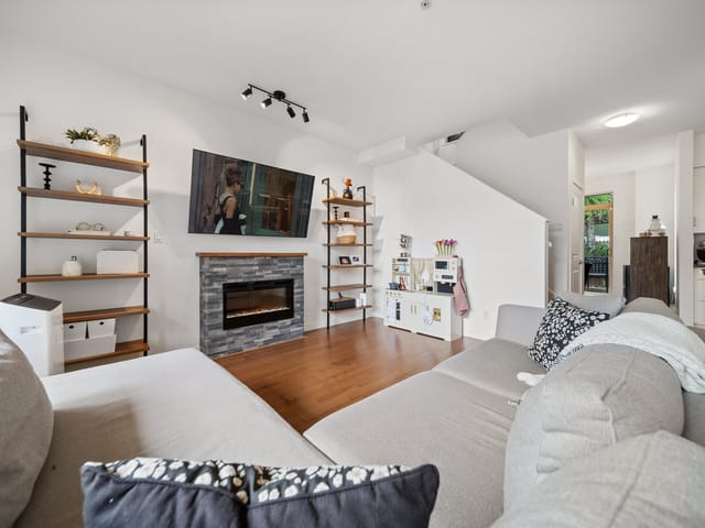 Townhouse for sale in Burnaby, Burnaby North, 6 4132 Halifax Street, 263196464 | Realtylink.org