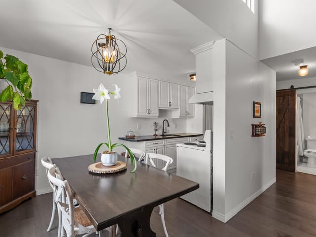 Apartment for sale in Delta, Tsawwassen, 301 5553 16 Avenue, 263196586 | Realtylink.org