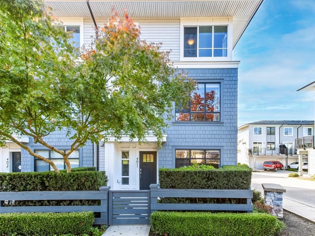 Townhouse for sale in Surrey, Cloverdale, 401 18505 Laurensen Place, 263196609 | Realtylink.org