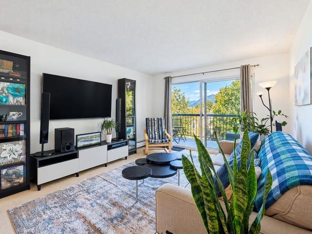 Apartment for sale in Vancouver, Vancouver East, 312 2320 Trinity Street, 263196705 | Realtylink.org