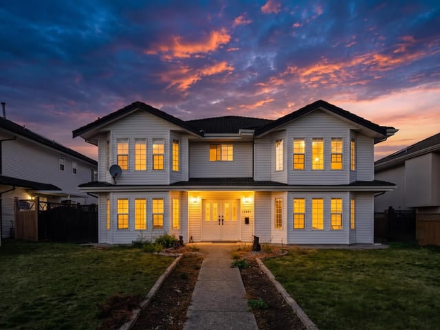 House for sale in Surrey, Surrey, 12247 64 Avenue, 263196711 | Realtylink.org