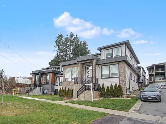 House for sale in Surrey, South Surrey White Rock, 16685 15a Avenue, 263196883 | Realtylink.org