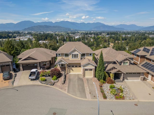 House for sale in Cultus Lake, Cultus Lake & Area, 45365 Magdalena Place, 263196953 | Realtylink.org