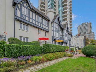 Apartment for sale in Vancouver, Vancouver West, 103 1311 Beach Avenue, 263197089 | Realtylink.org