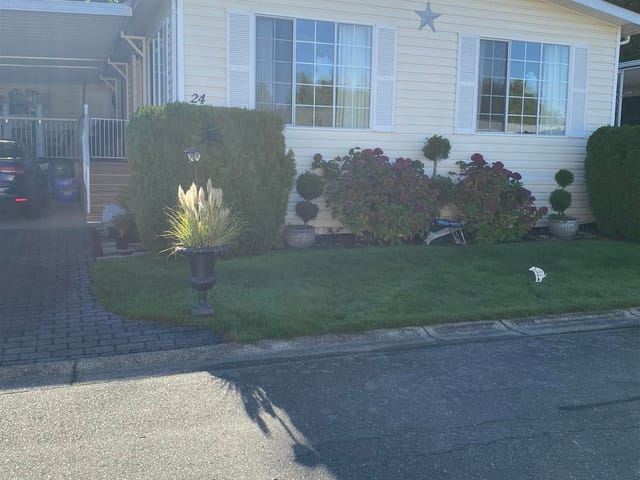 Manufactured Home for sale in Surrey, Surrey, 24 13507 81 Street, 263197141 | Realtylink.org