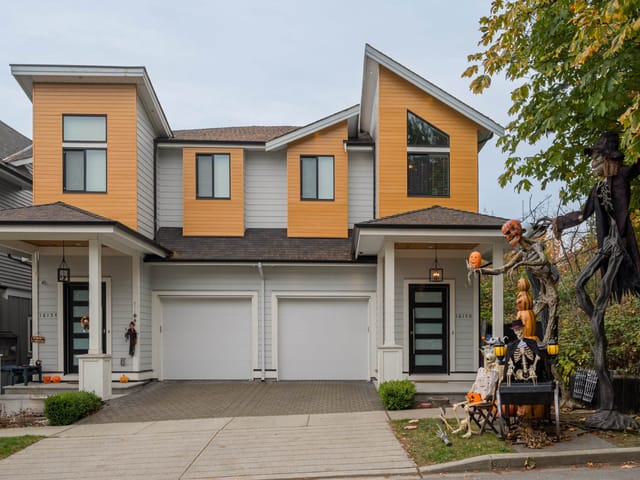1/2 Duplex for sale in Surrey, Surrey, 16150 87 Avenue, 263197208 | Realtylink.org