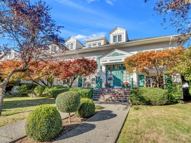 Apartment for sale in North Vancouver, North Vancouver, 304 120 W 17th Street, 263197258 | Realtylink.org