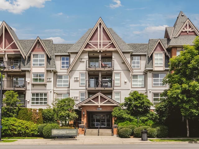 Apartment for sale in Surrey, Cloverdale, 313 17769 57 Avenue, 263197261 | Realtylink.org