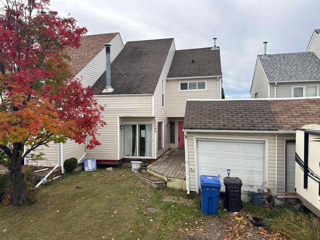 1/2 Duplex for sale in Fort St. John, Fort St. John, 11308 89a Street, 263197348 | Realtylink.org