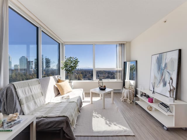 Apartment for sale in Burnaby, Burnaby South, 2109 6658 Dow Avenue, 263197437 | Realtylink.org