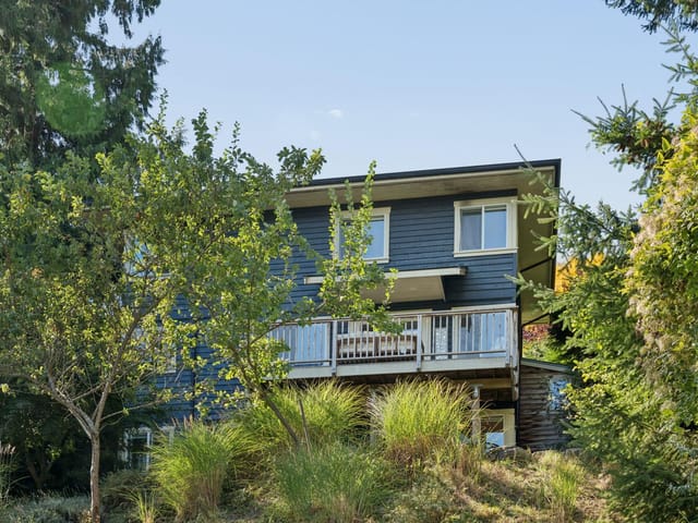 House for sale in Bowen Island, Bowen Island, 965 Village Drive, 263197597 | Realtylink.org