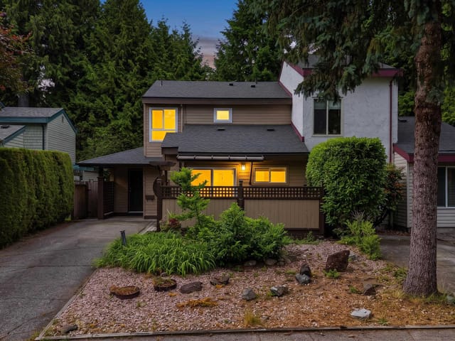 1/2 Duplex for sale in Coquitlam, Coquitlam, 2587 Burian Drive, 263197649 | Realtylink.org