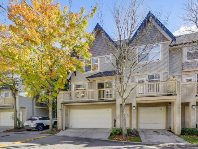 Townhouse for sale in Richmond, Richmond, 19 3711 Robson Court, 263197719 | Realtylink.org