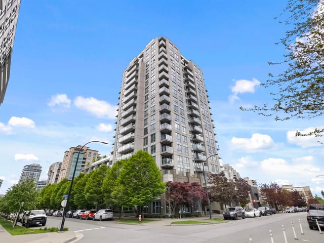 Apartment for sale in North Vancouver, North Vancouver, 519 135 E 17th Street, 263197752 | Realtylink.org
