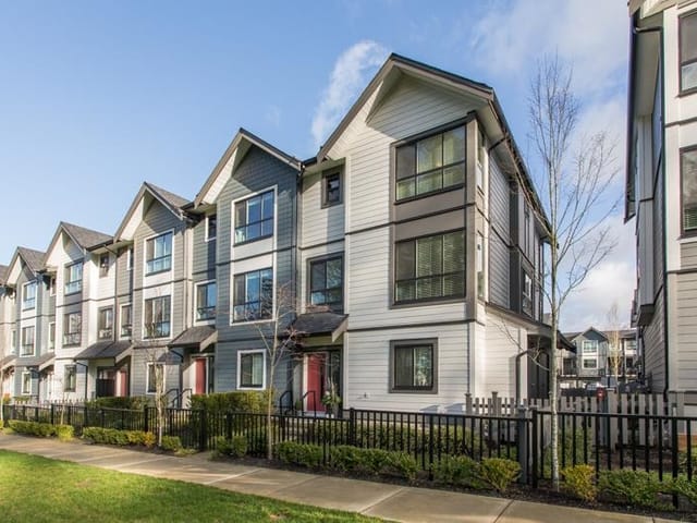 Townhouse for sale in Surrey, South Surrey White Rock, 36 16760 25 Avenue, 263197909 | Realtylink.org