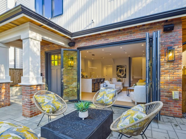 1/2 Duplex for sale in Vancouver, Vancouver East, #1 2244 E 11th Avenue, 263197947 | Realtylink.org