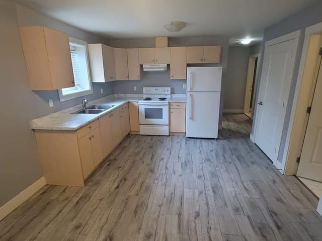 House for rent in Surrey, North Surrey, lower 10595 159b Street, 263198015 | Realtylink.org