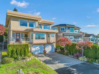 House for sale in White Rock, South Surrey White Rock, 15535 Cliff Avenue, 263198134 | Realtylink.org