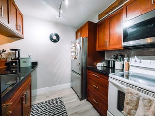 Apartment for sale in Vancouver, Vancouver West, 205 1270 Robson Street, 263198179 | Realtylink.org
