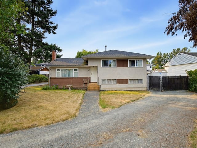 House for sale in Surrey, North Surrey, 13022 101 Avenue, 263198195 | Realtylink.org