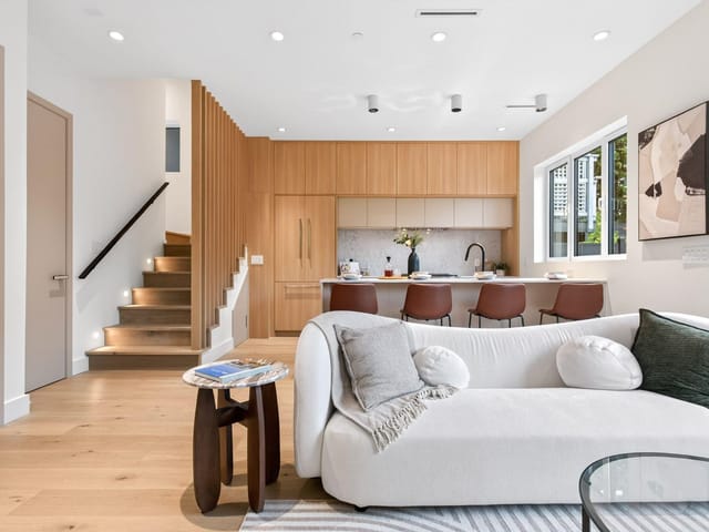 1/2 Duplex for sale in Vancouver, Vancouver West, 2 3315 W 10th Avenue, 263198371 | Realtylink.org