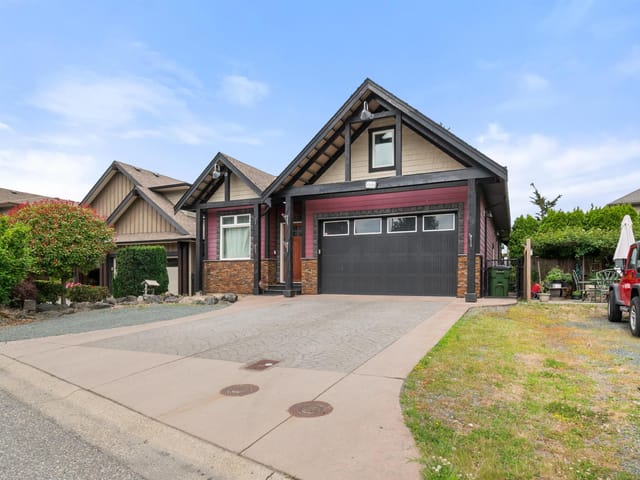 House for sale in Cultus Lake, Cultus Lake & Area, 45419 Magdalena Place, 263198403 | Realtylink.org