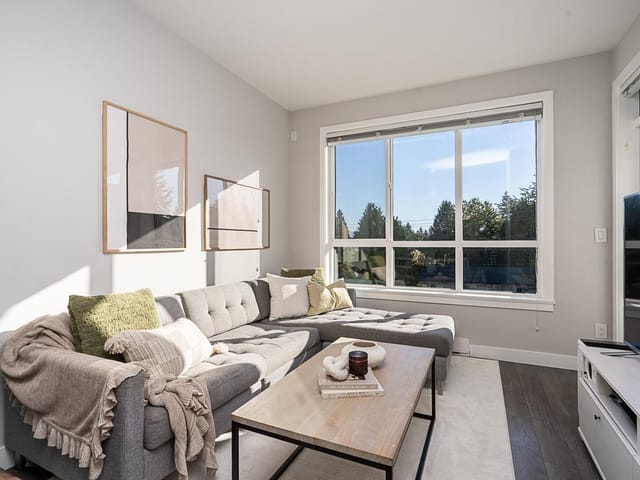 Apartment for sale in Surrey, North Surrey, 405 15388 105 Avenue, 263198419 | Realtylink.org