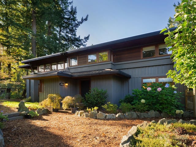 House for sale in Bowen Island, Bowen Island, 496 Melmore Road, 263198499 | Realtylink.org