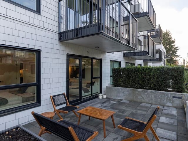 Apartment for sale in Vancouver, Vancouver East, 111 2235 E Broadway, 263198512 | Realtylink.org