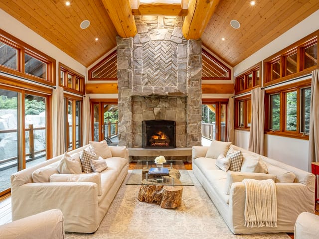 House for sale in Whistler, Whistler, 7114 Nesters Road, 263198580 | Realtylink.org