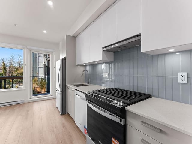 Apartment for sale in Surrey, Surrey, 220 13760 75a Avenue, 263198931 | Realtylink.org