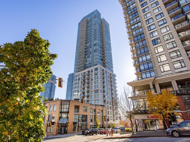 Apartment for sale in New Westminster, New Westminster, 804 618 Carnarvon Street, 263199009 | Realtylink.org