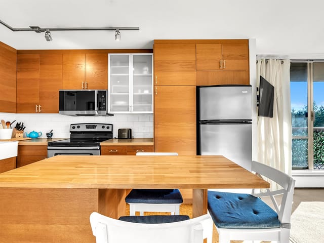 Apartment for sale in North Vancouver, North Vancouver, 1010 2016 Fullerton Avenue, 263199036 | Realtylink.org