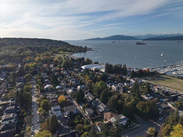 House for sale in Vancouver, Vancouver West, 3732 W 1st Avenue, 263199073 | Realtylink.org