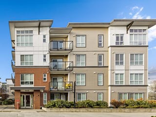 Apartment for sale in Surrey, Cloverdale, 108 6438 195a Street, 263199086 | Realtylink.org