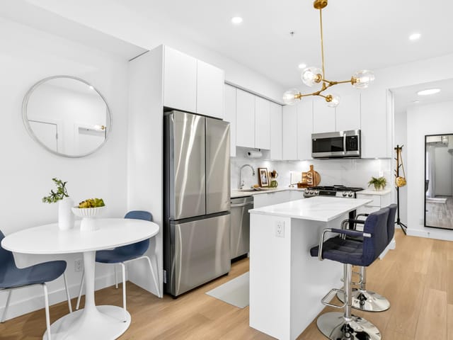 Apartment for sale in Port Coquitlam, Port Coquitlam, 203 2331 Kelly Avenue, 263199102 | Realtylink.org