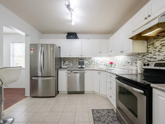 Apartment for sale in Abbotsford, Abbotsford, 302 2435 Center Street, 263199103 | Realtylink.org