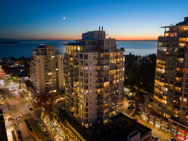 Apartment for sale in White Rock, South Surrey White Rock, 1602 1473 Johnston Road, 263199156 | Realtylink.org