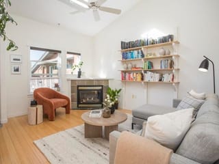 Apartment for sale in North Vancouver, North Vancouver, 401 510 Chesterfield Avenue, 263199177 | Realtylink.org