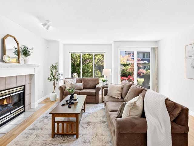 Townhouse for sale in Surrey, Surrey, 105 13888 70 Avenue, 263199241 | Realtylink.org
