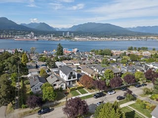 1/2 Duplex for sale in Vancouver, Vancouver East, 1 2815 Trinity Street, 263199259 | Realtylink.org
