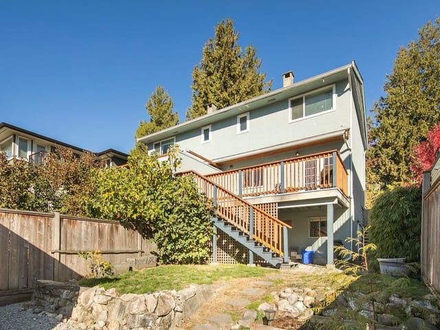1/2 Duplex for sale in North Vancouver, North Vancouver, 355 E 4th Street, 263199353 | Realtylink.org