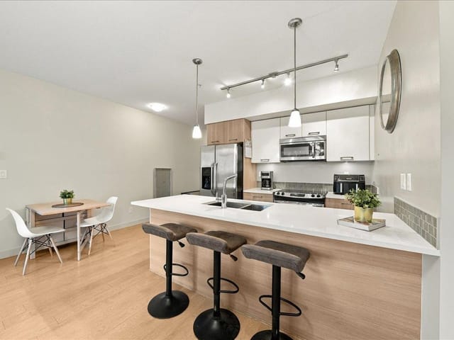 Apartment for sale in Port Coquitlam, Port Coquitlam, 205 2214 Kelly Avenue, 263199373 | Realtylink.org