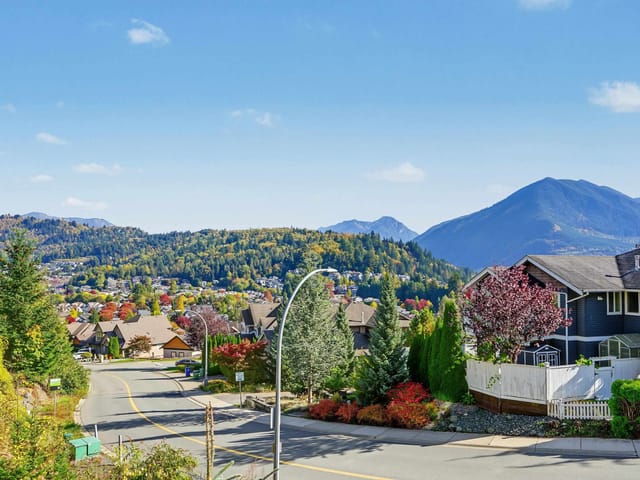 House for sale in Chilliwack, Sardis, 45989 Weeden Drive, 263199578 | Realtylink.org