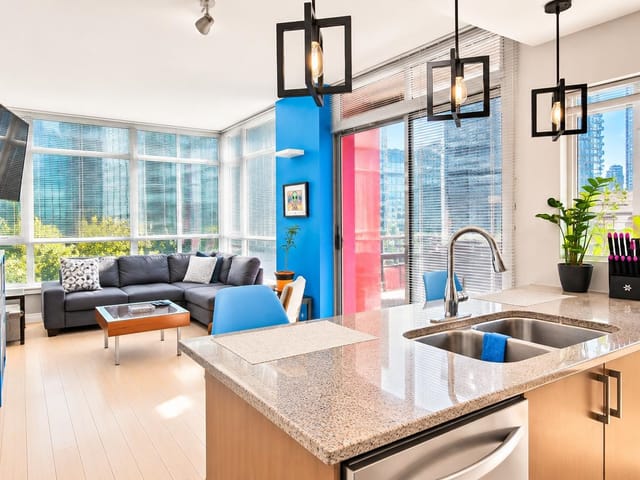 Apartment for rent in Vancouver, Vancouver West, 702 1211 Melville Street, 263199666 | Realtylink.org