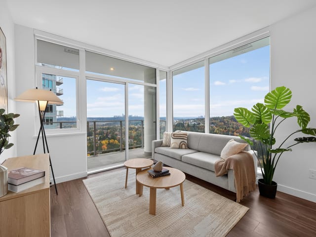Apartment for sale in Coquitlam, Coquitlam, 2207 518 Clarke Road, 263199767 | Realtylink.org