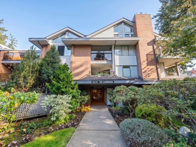 Apartment for sale in Surrey, South Surrey White Rock, 109 15270 17 Avenue, 263199769 | Realtylink.org